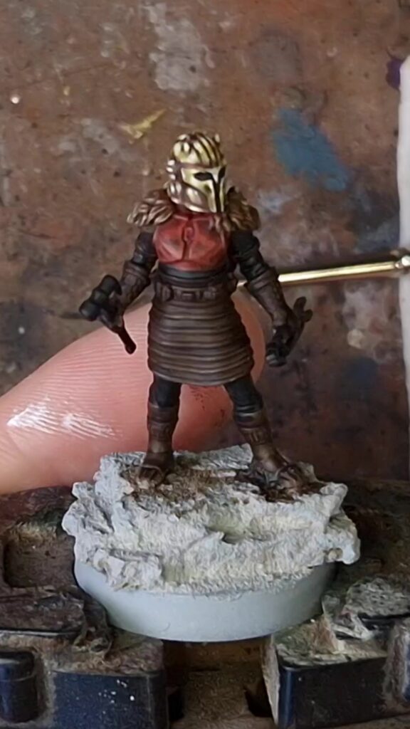 Plastron rouge de l'Armurière en NMM, reflets Brick Red et Deep Red