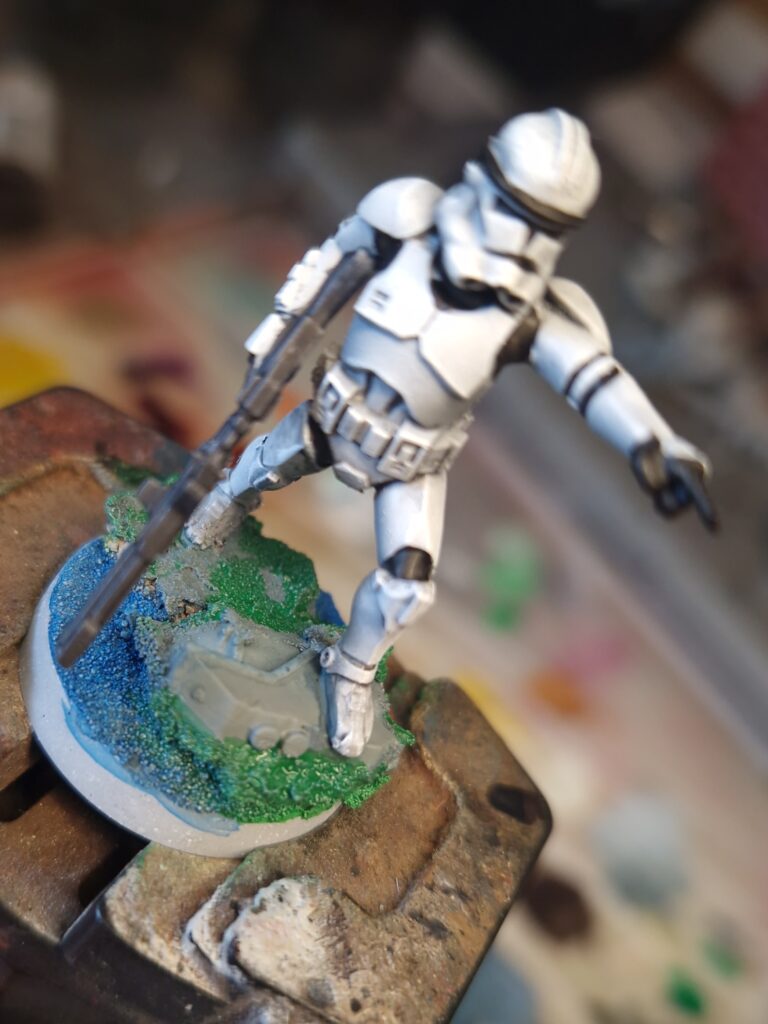 Socle du clone trooper, Speedpaint Orc Skin sur la roche
