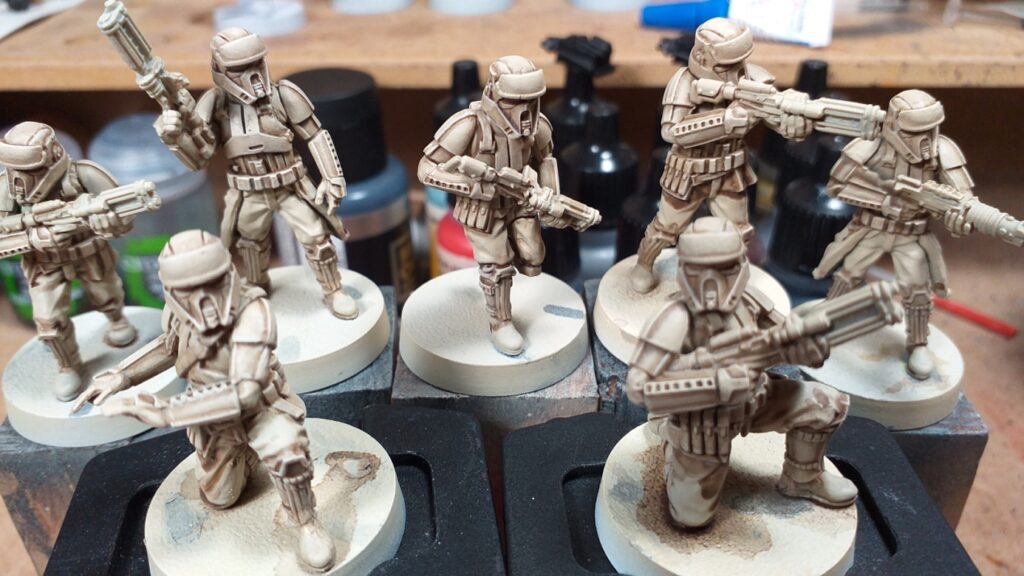Zoom sur l'armure sable terminée des Shoretroopers